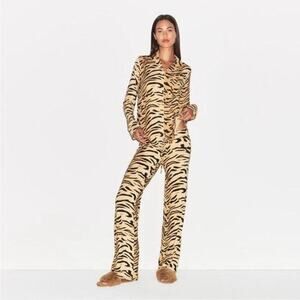 Skims Bronze Tiger Print Pajama Set Long Sleeve Pants Soft Loungewear size Small